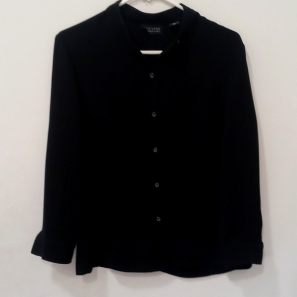 Black blouse size M - Picture 2 of 7